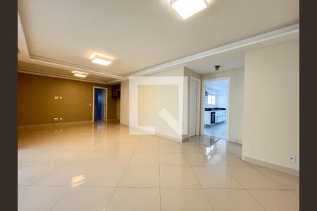 Sala de apartamento para alugar com 3 quartos, 136m² em Chácara Inglesa, São Paulo