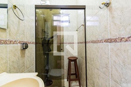 Casa à venda com 200m², 4 quartos e 1 vagaBanheiro da Suíte