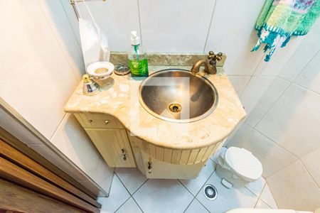 Casa à venda com 200m², 4 quartos e 1 vagaLavabo