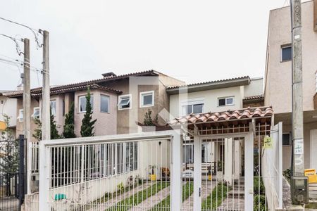 Casa para alugar com 147m², 4 quartos e 2 vagasFachada