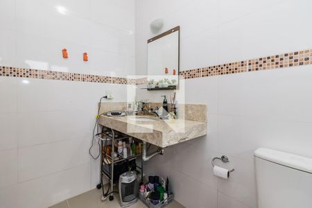 Casa para alugar com 147m², 4 quartos e 2 vagasBanheiro da Suíte