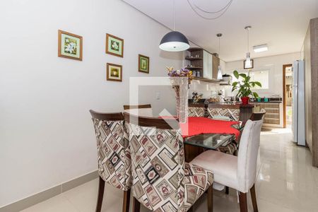 Sala de casa para alugar com 4 quartos, 147m² em Campo Novo, Porto Alegre