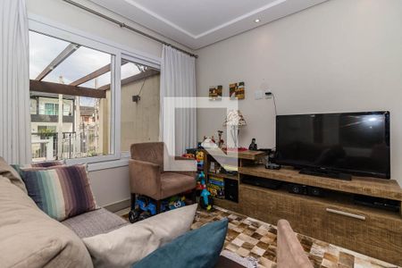 Sala de casa para alugar com 4 quartos, 147m² em Campo Novo, Porto Alegre