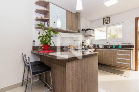Casa para alugar com 147m², 4 quartos e 2 vagasCozinha