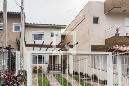 Casa para alugar com 147m², 4 quartos e 2 vagasFachada