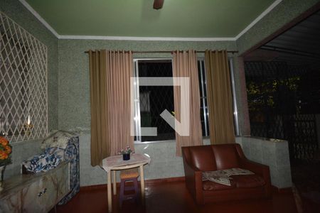 Sala de apartamento à venda com 4 quartos, 200m² em Brás de Pina, Rio de Janeiro