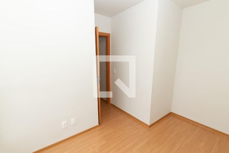Quarto 1 de apartamento para alugar com 2 quartos, 46m² em Rubem Berta, Porto Alegre