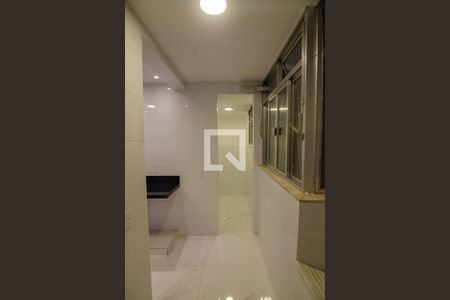 Apartamento à venda com 105m², 3 quartos e sem vagaÁrea de Serviço