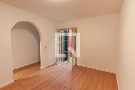 Casa à venda com 190m², 4 quartos e 4 vagasSuite 2 e 3 ( MEGA )