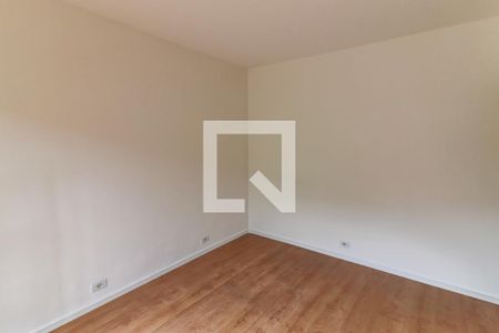 Casa à venda com 190m², 4 quartos e 4 vagasSuite 4