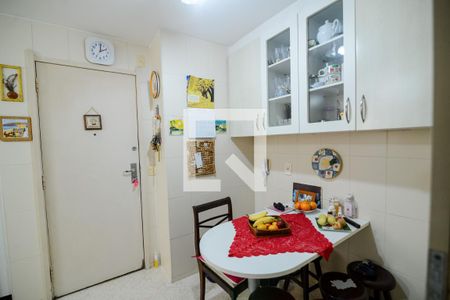 Apartamento à venda com 293m², 3 quartos e 1 vagaCozinha