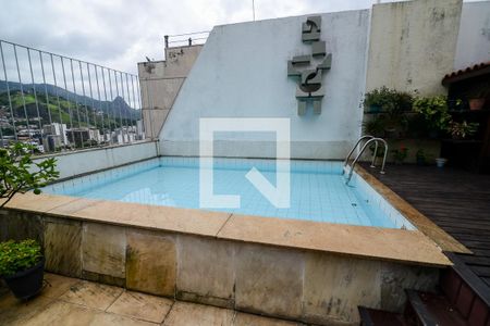 Apartamento à venda com 293m², 3 quartos e 1 vagaPiscina