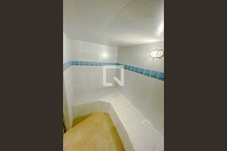 Casa à venda com 520m², 5 quartos e 4 vagasSauna