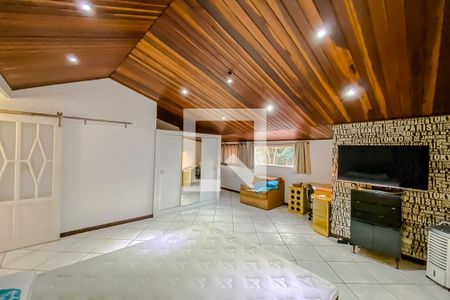 Casa à venda com 520m², 5 quartos e 4 vagasQuarto