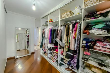 Casa à venda com 520m², 5 quartos e 4 vagasCloset da Suite 2