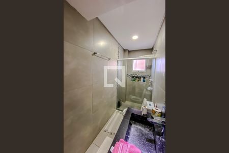 Casa à venda com 520m², 5 quartos e 4 vagasBanheiro 2