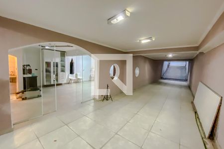 Casa à venda com 520m², 5 quartos e 4 vagasGaragem