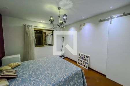 Casa à venda com 520m², 5 quartos e 4 vagasSuite 2