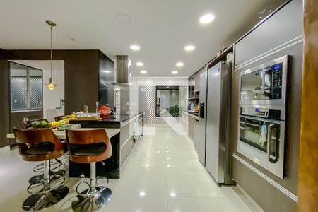 Casa à venda com 520m², 5 quartos e 4 vagasDetalhe Cozinha