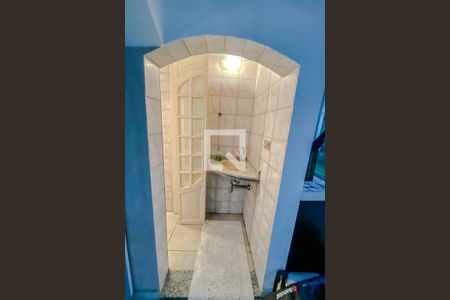 Casa à venda com 520m², 5 quartos e 4 vagasBanheiro 5