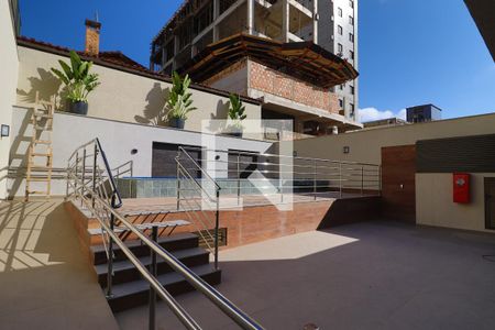 Apartamento para alugar com 68m², 2 quartos e 2 vagasÁrea comum - Piscina