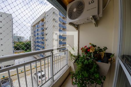 Sacada de apartamento para alugar com 2 quartos, 60m² em Itacorubi, Florianópolis