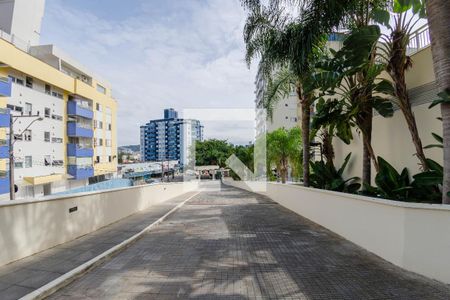 Fachada de apartamento para alugar com 2 quartos, 60m² em Itacorubi, Florianópolis