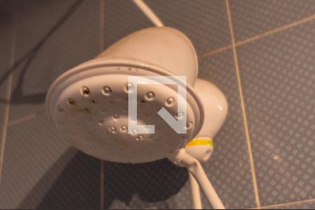 Casa à venda com 450m², 5 quartos e 4 vagasDetalhe Chuveiro