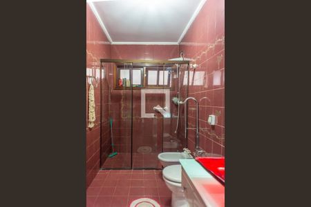 Casa à venda com 450m², 5 quartos e 4 vagasBanheiro da Suíte 1