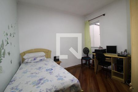 Quarto 2 de casa à venda com 3 quartos, 130m² em Vila Antonieta, São Paulo