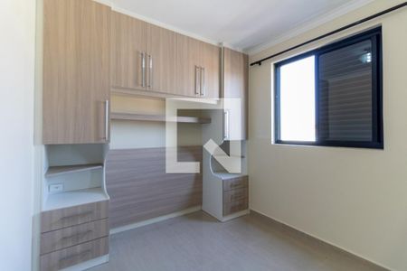 Suíte  de apartamento para alugar com 2 quartos, 60m² em Parque Fongaro, São Paulo