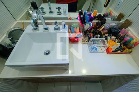 Apartamento para alugar com 86m², 2 quartos e 1 vaga Apartamento para alugar com 86m², 2 quartos e 1 vagaBanheiro Suíte