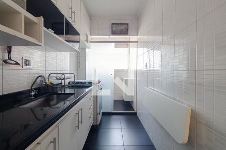 Apartamento à venda com 52m², 2 quartos e 1 vagaCozinha