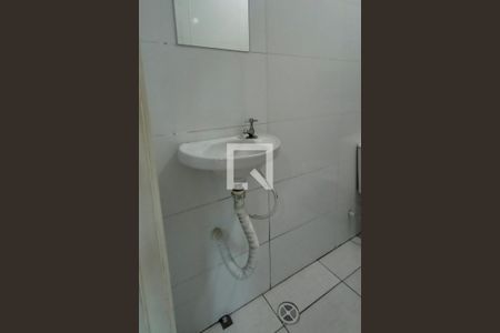 Banheiro de apartamento para alugar com 1 quarto, 33m² em Jardim Coimbra, São Paulo