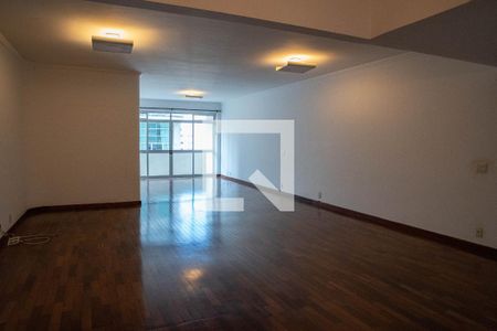 Apartamento à venda com 183m², 3 quartos e 1 vagaSala
