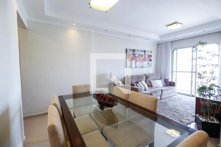 Apartamento para alugar com 84m², 3 quartos e 1 vaga Apartamento para alugar com 84m², 3 quartos e 1 vagaSala de jantar