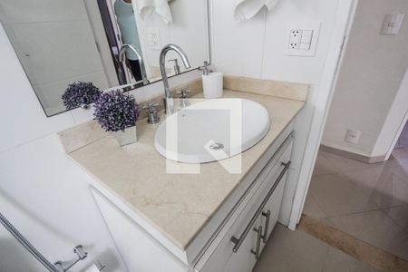 Apartamento para alugar com 84m², 3 quartos e 1 vaga Apartamento para alugar com 84m², 3 quartos e 1 vagaBanheiro