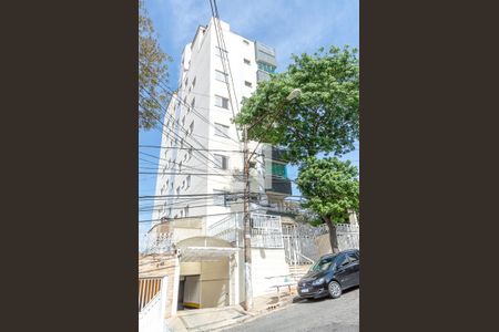 Apartamento para alugar com 70m², 2 quartos e 2 vagas Apartamento para alugar com 70m², 2 quartos e 2 vagasFachada