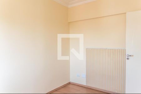 Apartamento para alugar com 70m², 2 quartos e 2 vagas Apartamento para alugar com 70m², 2 quartos e 2 vagasQuarto