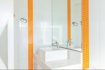 Apartamento para alugar com 70m², 2 quartos e 2 vagas Apartamento para alugar com 70m², 2 quartos e 2 vagasBanheiro da Suíte