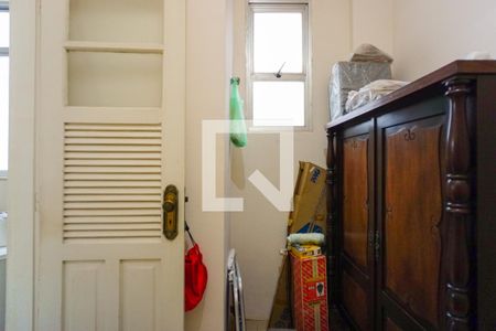 Apartamento à venda com 206m², 3 quartos e 2 vagasQuarto de Serviço