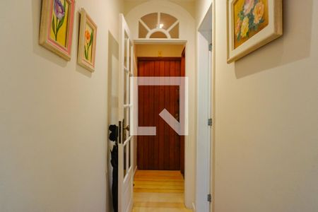 Apartamento à venda com 206m², 3 quartos e 2 vagasCorredor