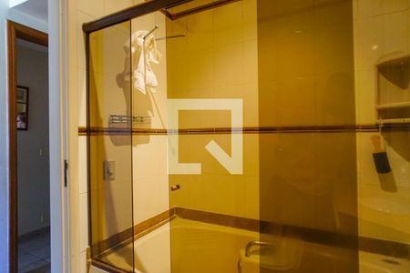 Apartamento à venda com 206m², 3 quartos e 2 vagasBanheiro da Suíte 2