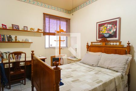 Apartamento à venda com 206m², 3 quartos e 2 vagasSuíte 3