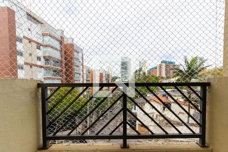 Sacada de apartamento à venda com 3 quartos, 75m² em Vila Ipojuca, São Paulo