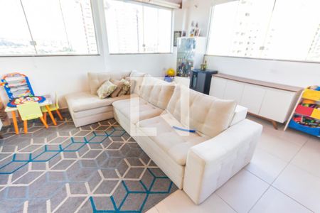 Sofá de apartamento à venda com 3 quartos, 110m² em Campestre, Santo André