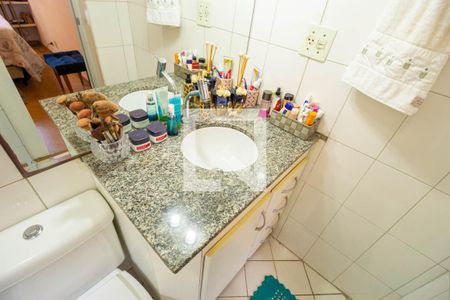 Apartamento à venda com 54m², 2 quartos e 1 vaga Apartamento à venda com 54m², 2 quartos e 1 vagaBanheiro da Suíte