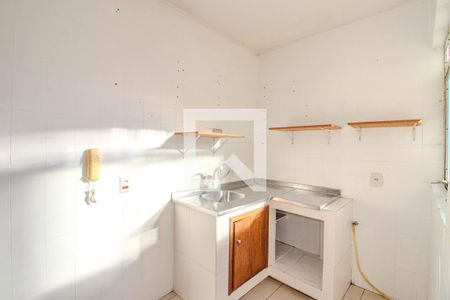 Cozinha e Área de Serviço de apartamento à venda com 2 quartos, 70m² em Jardim do Salso, Porto Alegre
