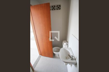 Studio para alugar com 30m², 1 quarto e sem vaga Studio para alugar com 30m², 1 quarto e sem vagaBanheiro