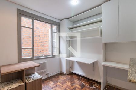Sala/Quarto de kitnet/studio para alugar com 1 quarto, 26m² em Cidade Baixa, Porto Alegre